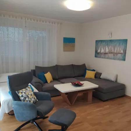Pejic,makarska,veliko Brdo マカルスカ