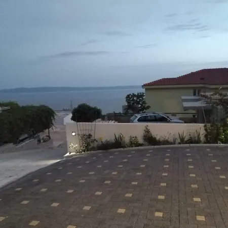 Pejic,makarska,veliko Brdo マカルスカ